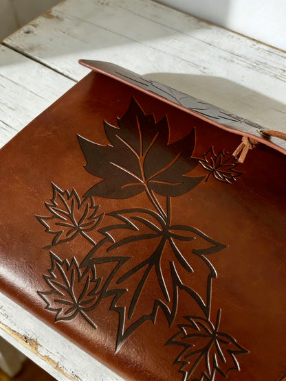 A5 | PU Leather | Vintage Maple Leaf Refillable Notebook