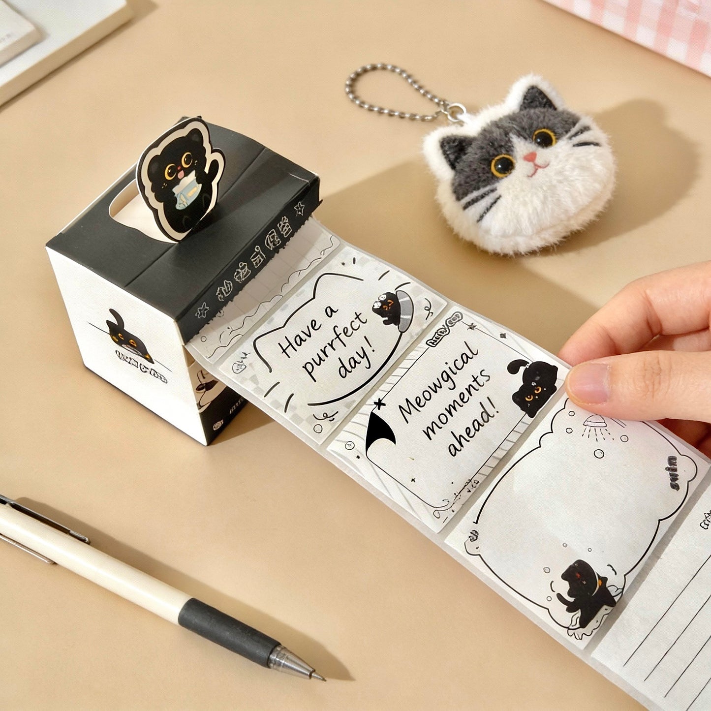 Little Black Cat Pull-Out Sticky Notes